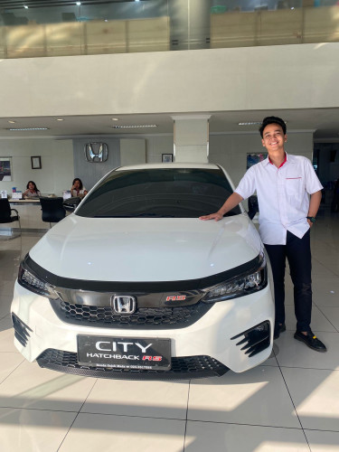 Sales honda semarang